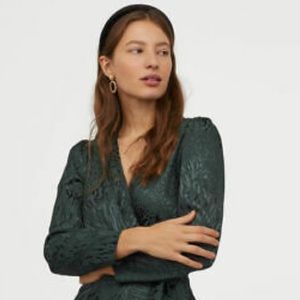 H&M Dark Green/Leopard Print Wrap Romper